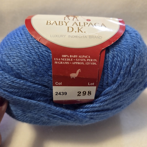 Plymouth Yarn Baby Alpaca DK Vibrant Blue Yarn Skein - Picture 3 of 3